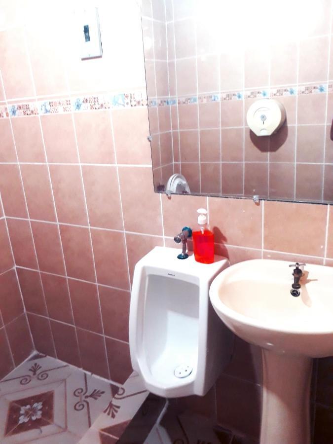 Hotel Ideal, Your House In 케트살테낭고 외부 사진